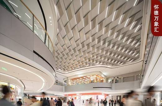 18万㎡西部旗舰商业新地标