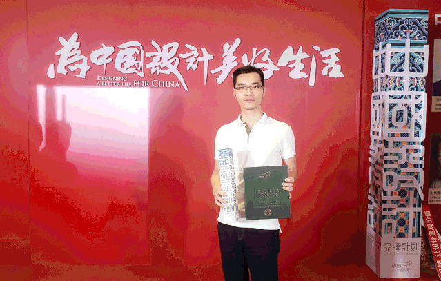 1658809451636324.gif 4.gif